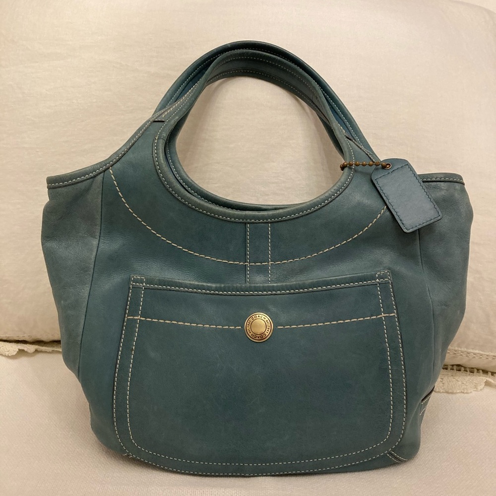 Coach purse in Turquoise great condition!